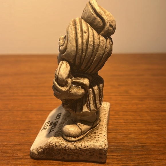 ARRCO/SAXON VINTAGE - RARE FIGURINE “ Get Well Or Else ”  - CANADIAN Made - Picture 3 of 4